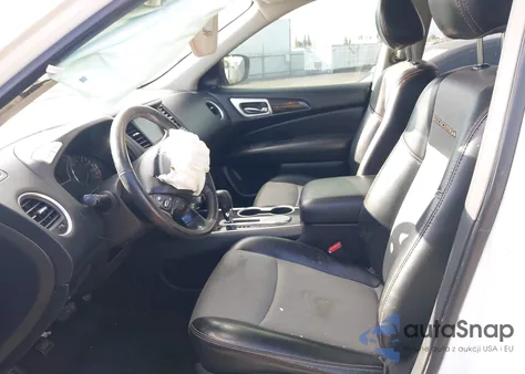 2020 Nissan Pathfinder Sv 2Wd from USA, damaged, VIN 5N1DR2BN3LC598692